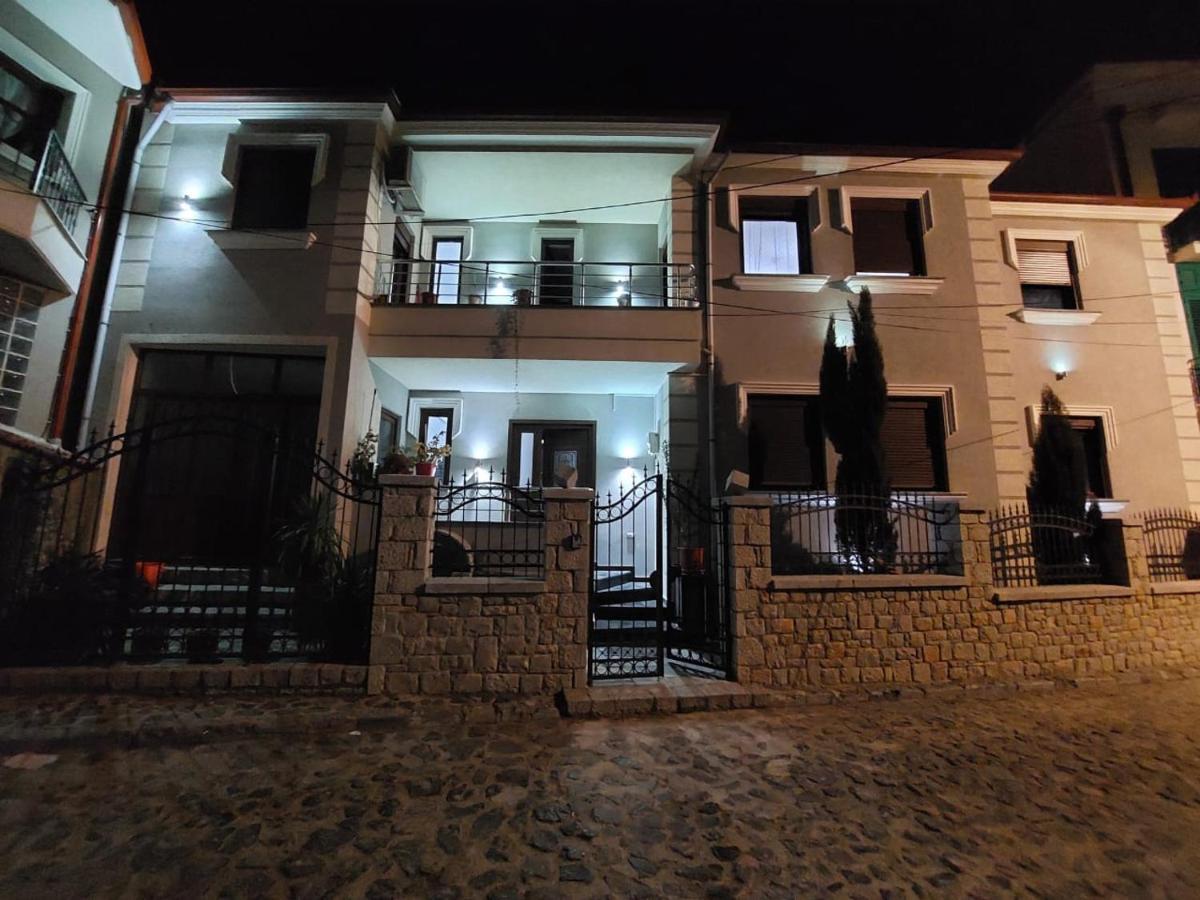 Guesthouse Kocibelli Korce Exterior photo
